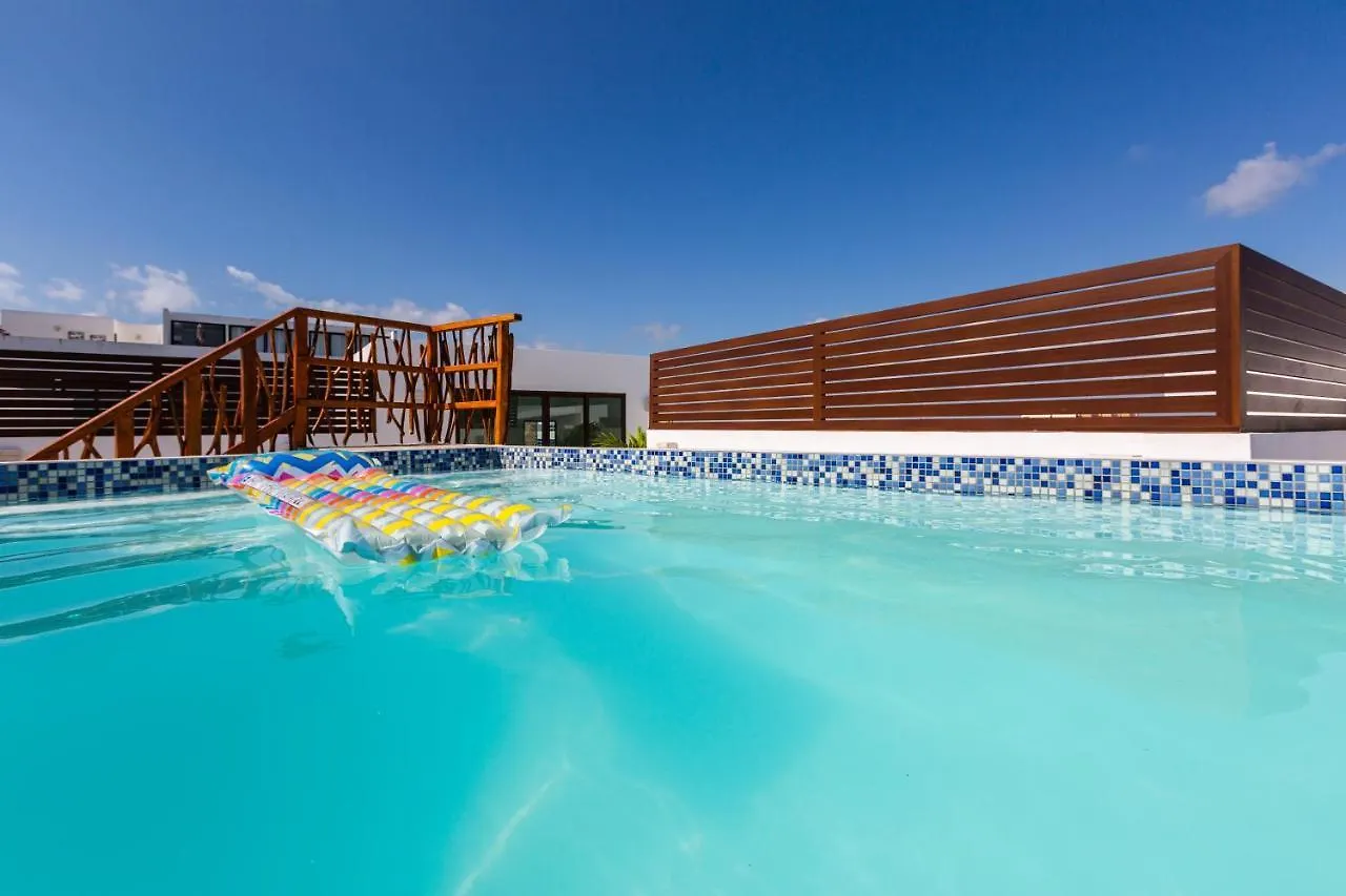 Best Penthouses & Apartments In Pdc! 2 & 1 Bedroom Units Close To The 5Th Av Playa del Carmen
