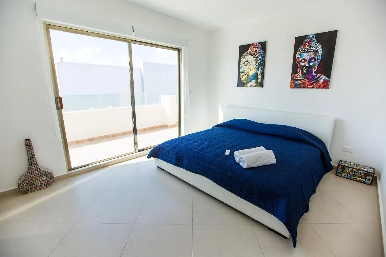 Best Penthouses & Apartments In Pdc! 2 & 1 Bedroom Units Close To The 5Th Av Playa del Carmen Mexico