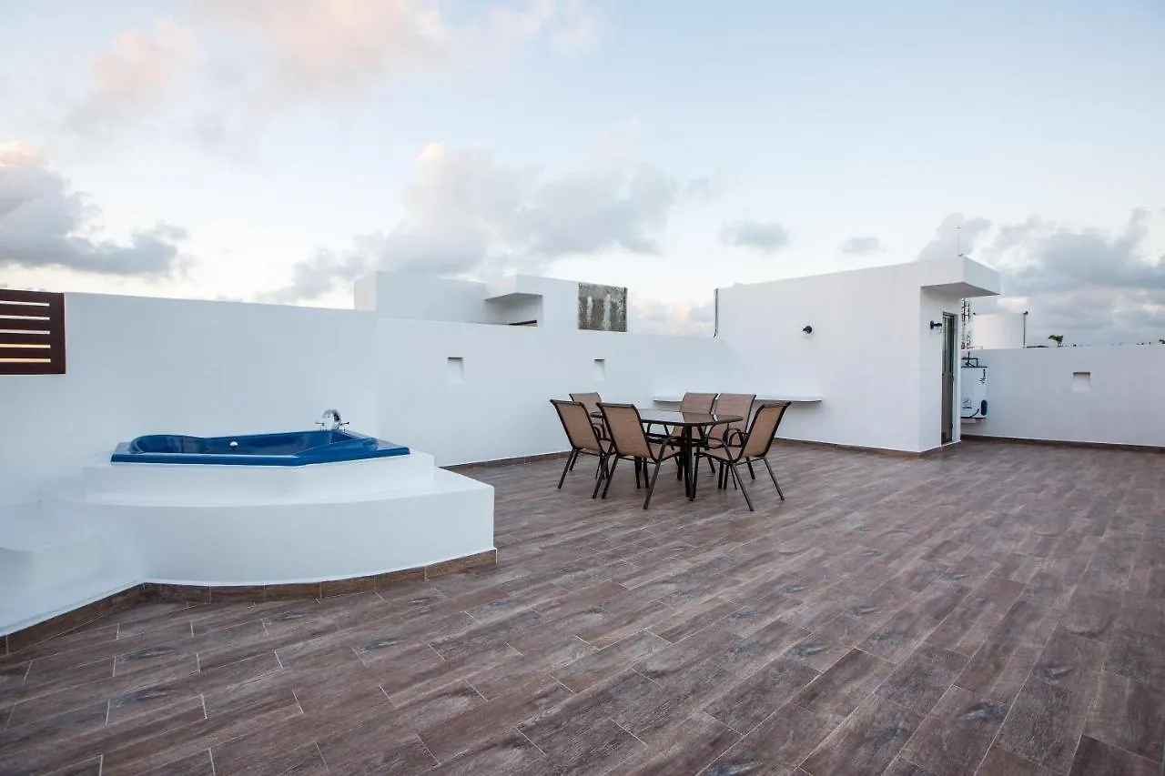 Best Penthouses & Apartments In Pdc! 2 & 1 Bedroom Units Close To The 5Th Av Playa del Carmen Mexico