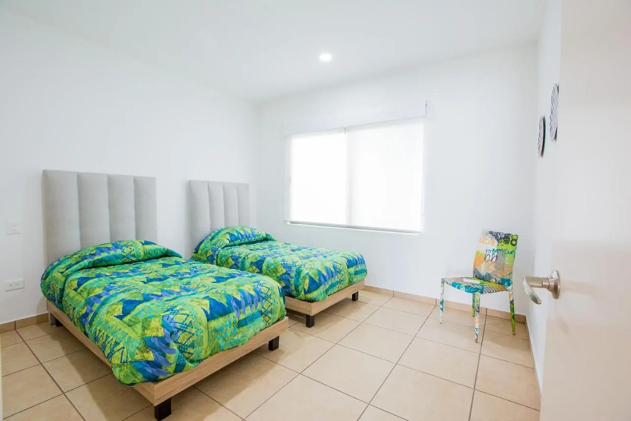 Best Penthouses & Apartments In Pdc! 2 & 1 Bedroom Units Close To The 5Th Av Playa del Carmen